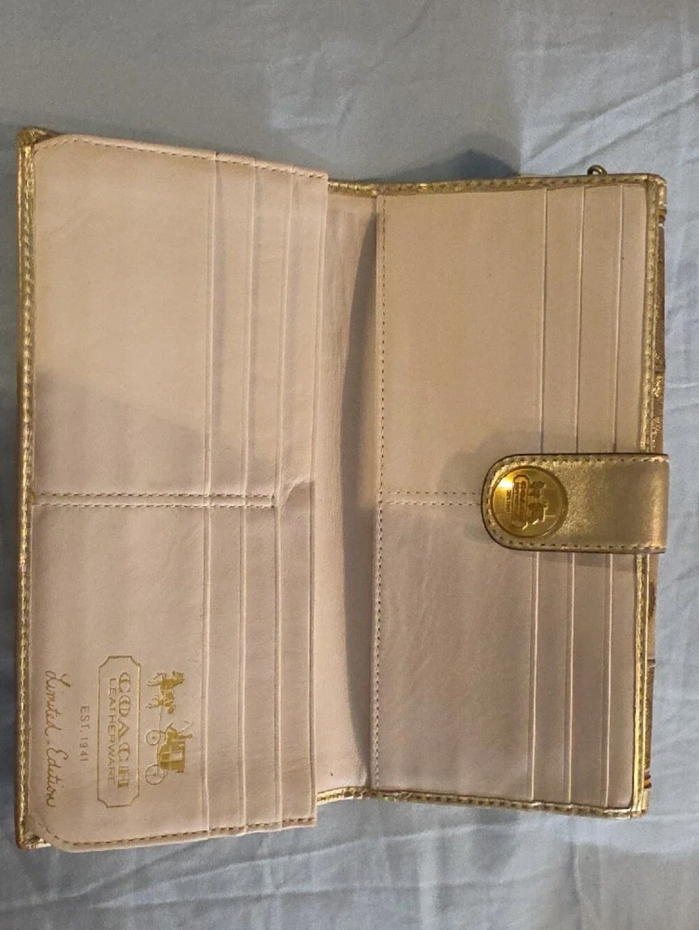 Coach continental wallet